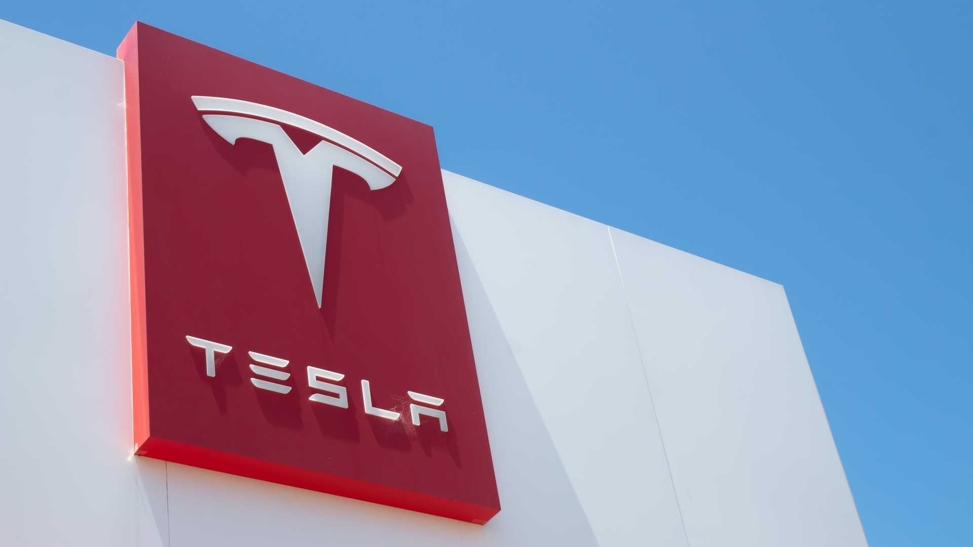 Tesla, Bitcoin Kârlarıyla Net Gelirini Artırdı