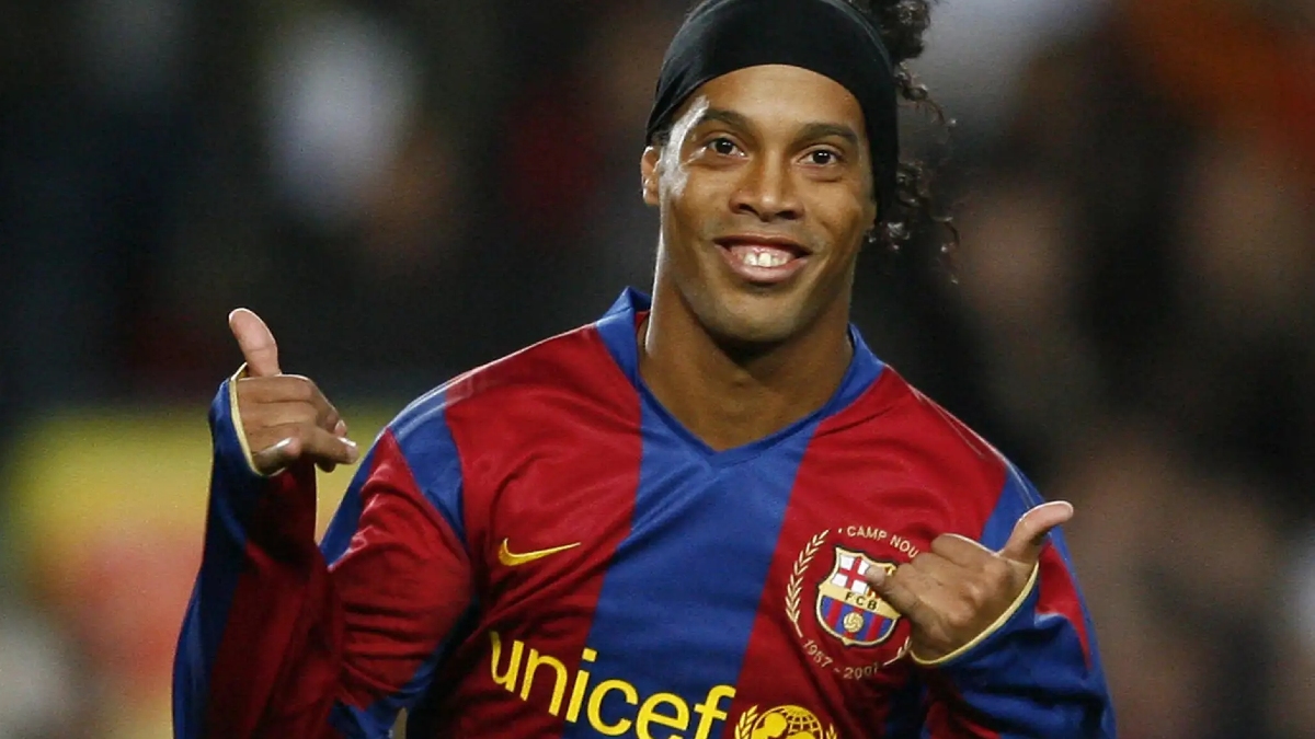 Ronaldinho’nun Yeni Memecoin’i STAR10 Büyük İlgi Gördü