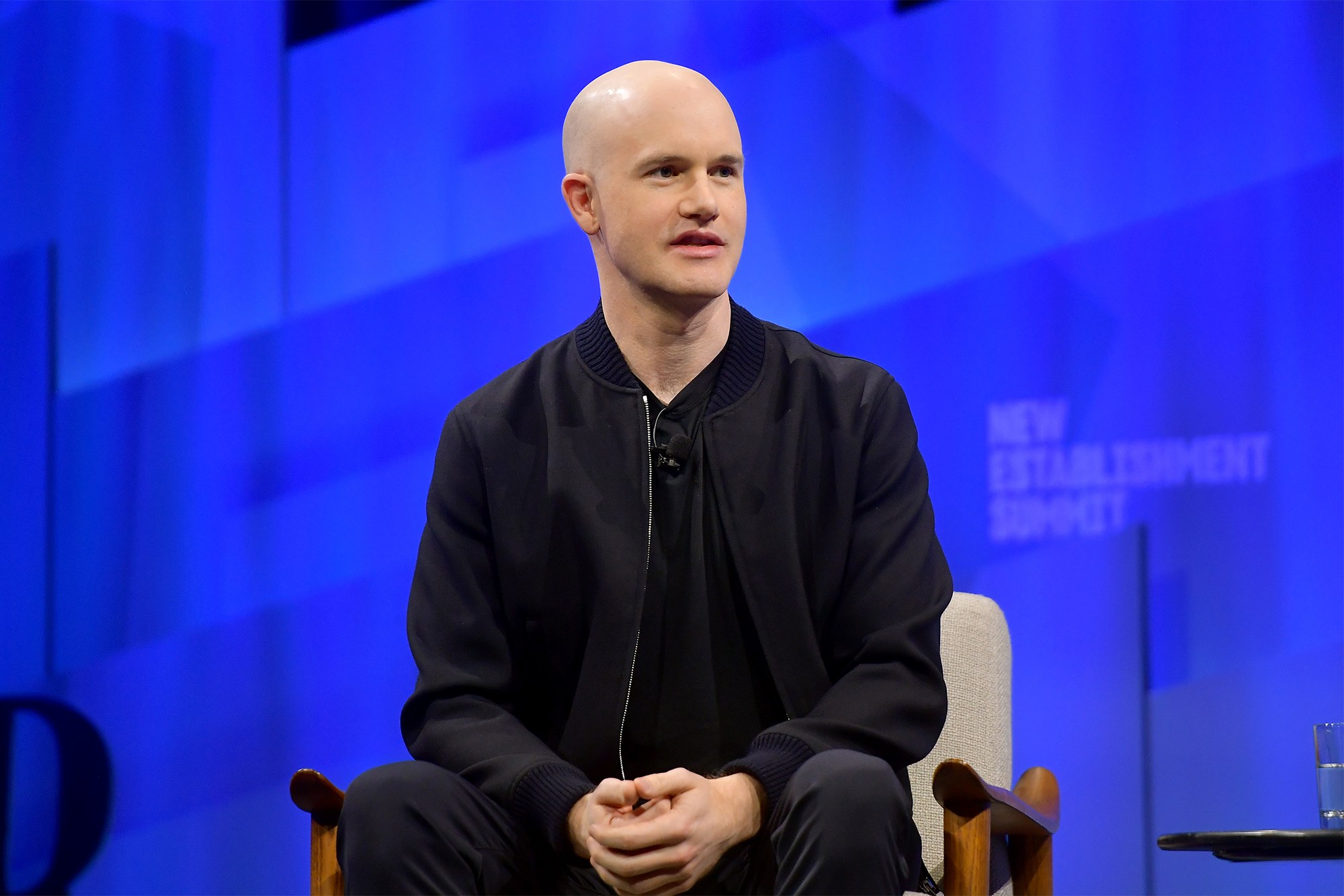 Coinbase CEO’su Armstrong: ABD’de 1.000 Kişi İşe Alınacak