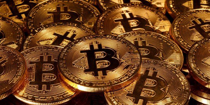 Bitcoin’de Golden Cross Yaklaşıyor: Kritik Fiyat Seviyeleri Neler?