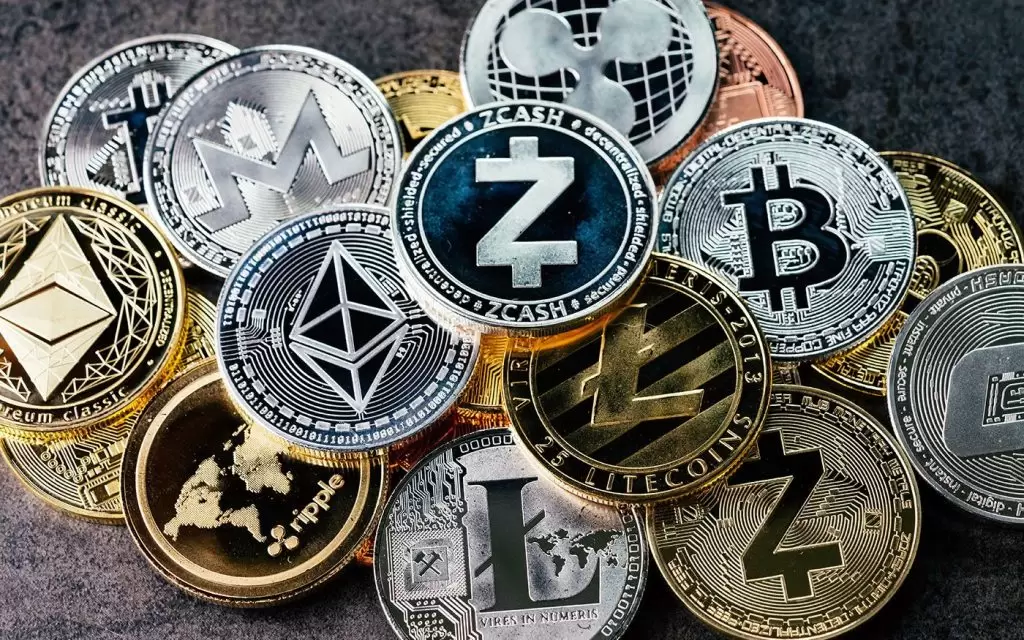 Bu Haftadaki Jerome Powell Açıklamalarının Ardından Altcoin Sezonu Hayalleri Suya Mı Düştü? Analist Açıkladı!