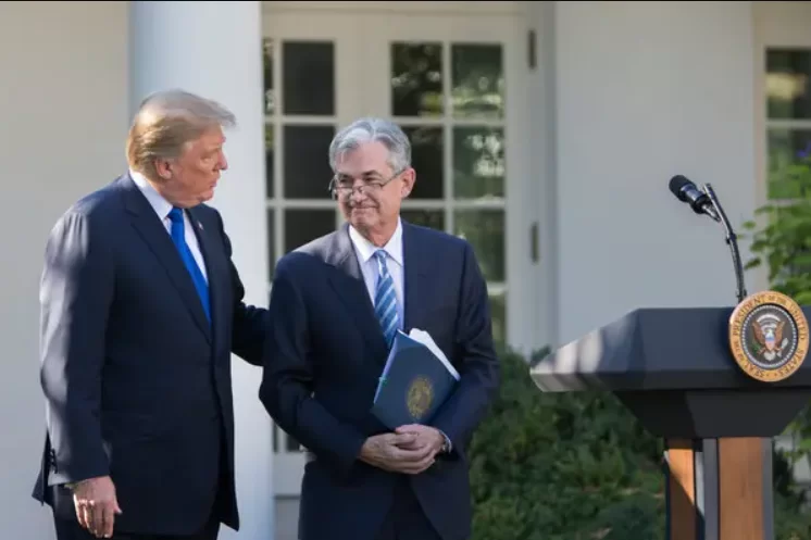 FED Başkanı Jerome Powell’a Yol Göründü! ABD Başkanı Donald Trump Powell’ı Hedef Aldı, Yine “Aptal” Dedi! -“Görüşmelere Başladım!”