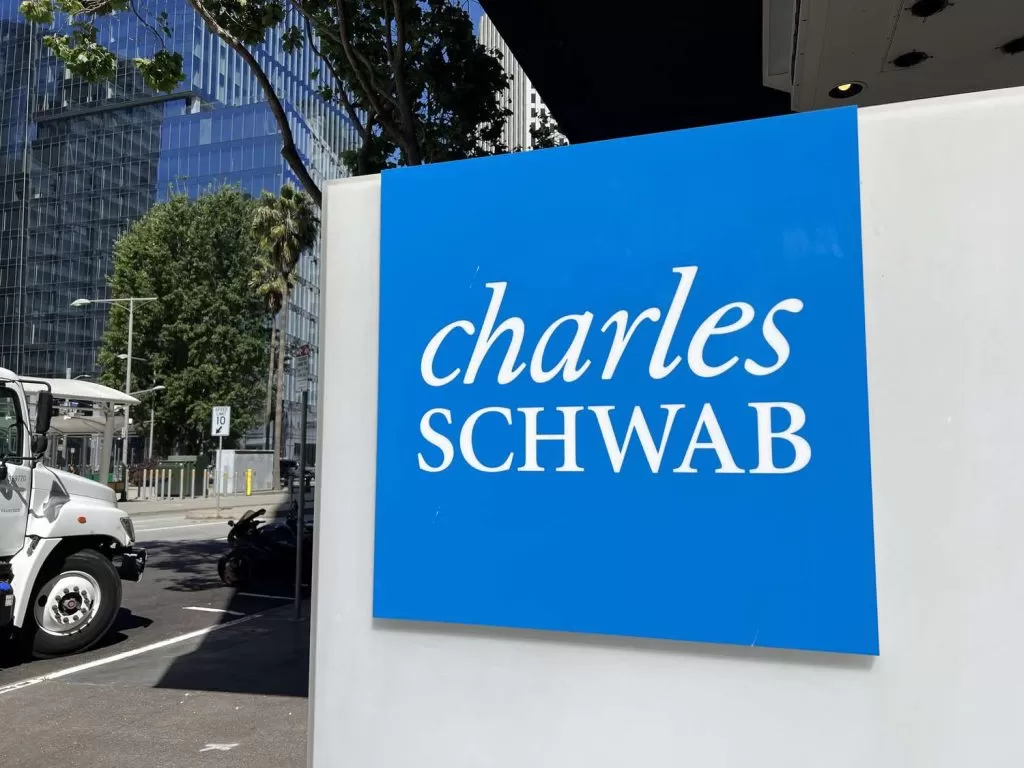 Dev Finans Şirketi Charles Schwab’ın CEO’su, Bitcoin ve Ethereum Açıklaması Yaptı!