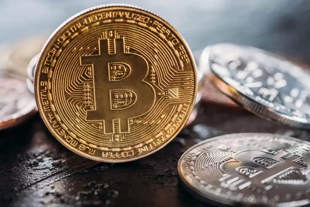 Bitcoin’de Geri Dönüş Olur Mu? ABD’de Hükümetin Açılmasının Ardından Neler Olacak? Uzmanlar Yorumladı!