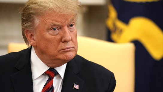 Trump’ın ‘Liberation Day’ Gümrük Vergileri Küresel Piyasaları Sarstı