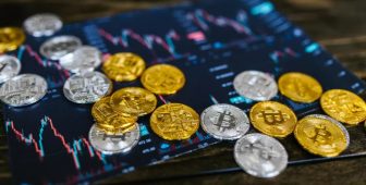 Analiz Şirketi CEO’su Ciddi Uyarı Yayınladı: “Bitcoin, Altcoinlere Tuzak Kuruyor Olabilir!”