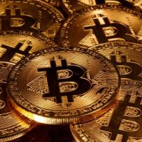Bitcoin’de Golden Cross Yaklaşıyor: Kritik Fiyat Seviyeleri Neler?