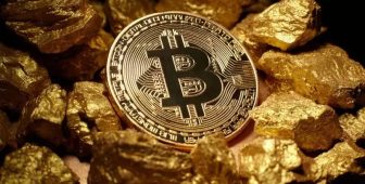 Bitcoin’in Altının Piyasa Değerini Aşması İçin Daha Ne Kadar Yükselmesi Gerekiyor? İşte O Kritik Fiyat Noktası