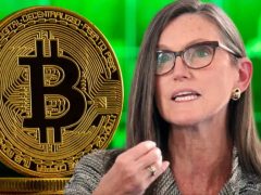 Cathie Wood’un Şirketi Ark Invest Bitcoin (BTC) İçin Hedeflerini Revize Etti! Yeni Ayı ve Boğa Hedeflerini Açıkladı!