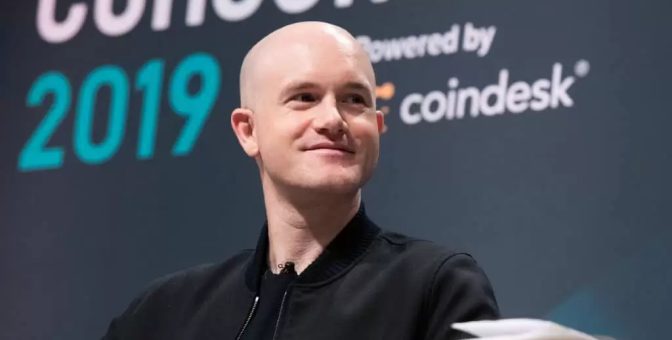 Coinbase CEO’sundan İtiraflar: “Bir Dönem MicroStrategy Gibi Yüklü Bitcoin Satın Almayı Düşündük, Ancak…”