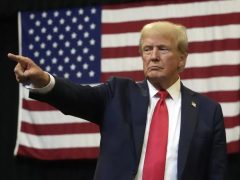 Donald Trump Tarafından Desteklenen World Liberty Financial (WLF), WLFI’yi Elinde Bulunduran Kullanıcılara Bu Stablecoinden Dağıttı!