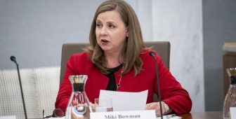 En Şahin FED Üyelerinden Bowman Açıklama Yaptı: Faiz İndirimine Yeşil Işık Yaktı! Tarih de Verdi!