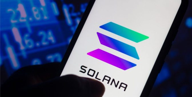 Solana (SOL) Bu Alanda Büyük Gerileme Yaşadı! Yerini Bu İki Altcoine Kaptırdı!