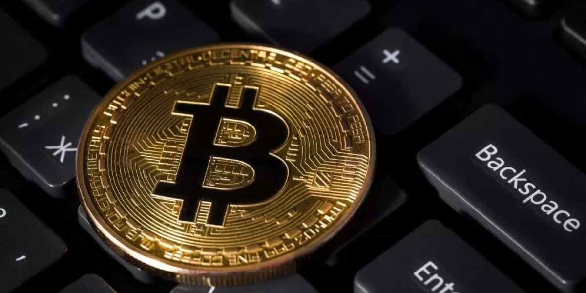 Son Üç Ayda Kurumsal Şirketler, ETF’lerden Çok Daha Fazla Bitcoin Satın Aldı! Anlamı Ne? Uzmanlar Açıkladı