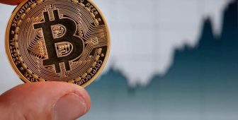 Tecrübeli Analist FED Öncesi Bitcoin (BTC) Beklentisini Paylaştı! Mutlaka Korunması Gereken Kilit Seviyeleri Belirledi!