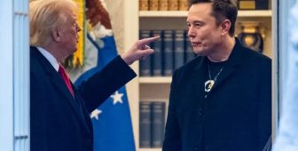 Trump ile Elon Musk Arasındaki Dev Savaşta Son Raunt: Trump Açıkça Tehdit Etti!