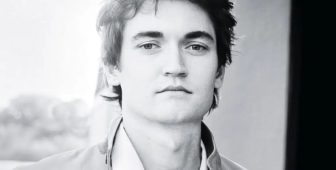 Tüm Bitcoin’lerini ABD Hükümetine Kaptıran Ross Ulbricht’e Çok Yüklü Miktarda Gizemli BTC Transferi Geldi! Anlamı Ne?
